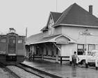 Cayley-train-station-black-white